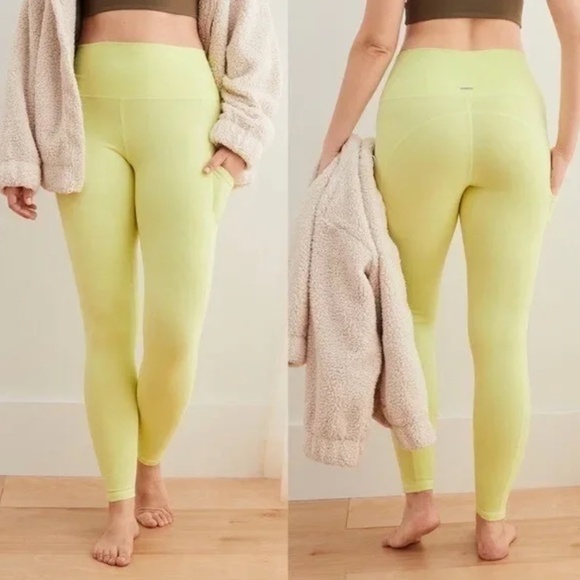 OFFLINE BY AERIE The Hugger Legging in Light Green Yellow- Size Large L - NWT - Picture 2 of 9